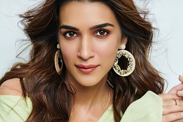 unveiling the charisma of kriti sanon a journey through the life and career of the indian actress