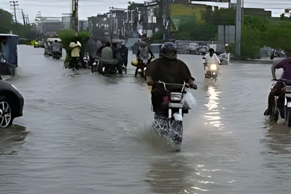 more rain expected in lahore and punjab with isolated heavy showers